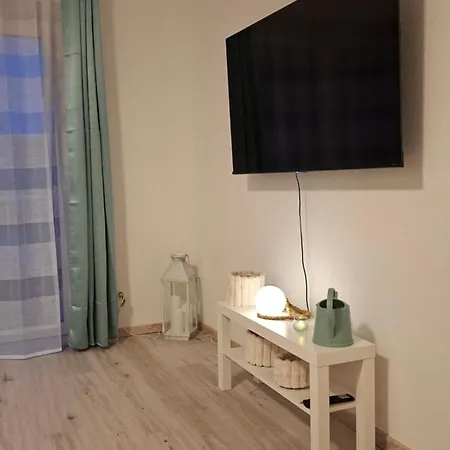 City-appartement Buesum- Zentral, & E-ladestation Am Parkplatz Apartman
